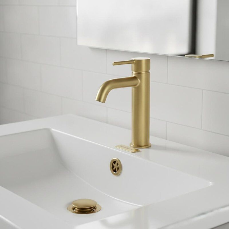 Υψηλή λεκάνη Mixer Tap Brushed Brass Finish Solid Brass Σώμα με Pop Up Απορρίμματα Σετ Κεραμικό φυσίγγιο 180mm ύψος